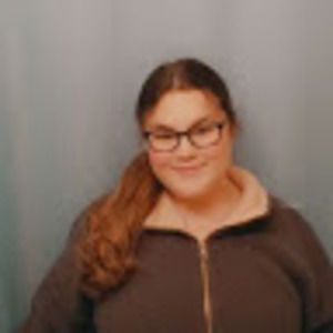 Meet your Posher, Alana